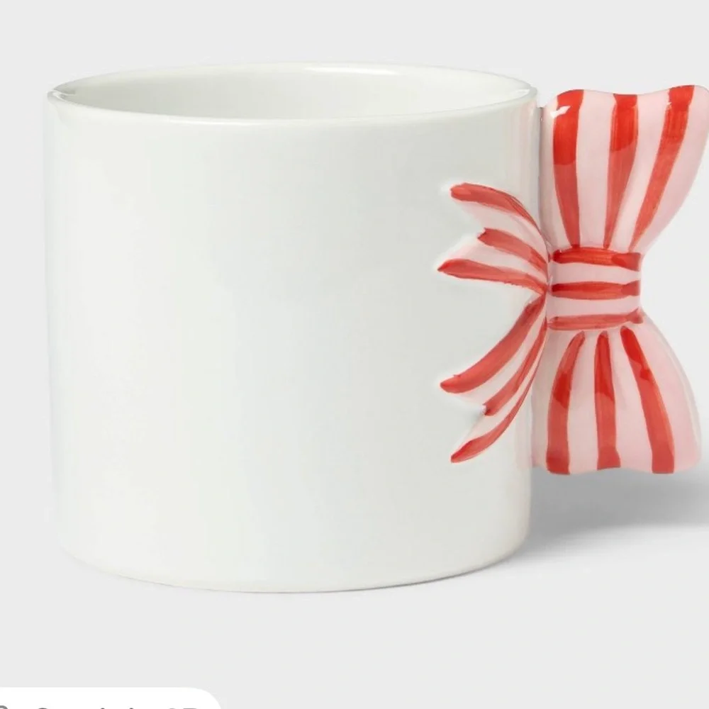 Stoneware Bow Handle Mug 15 ounces white w pink/ red coquette girl birthday‎